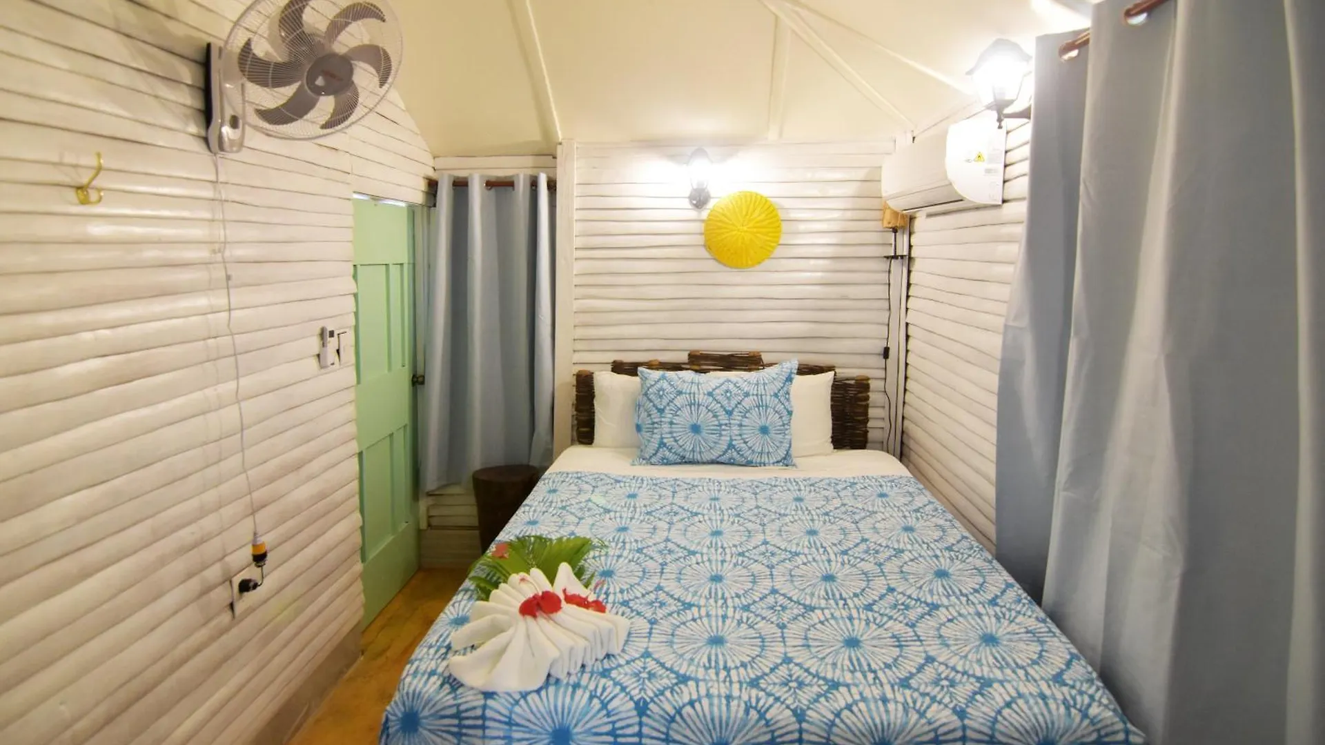 B&B Aparthotel La Isleta 라스갈레라스