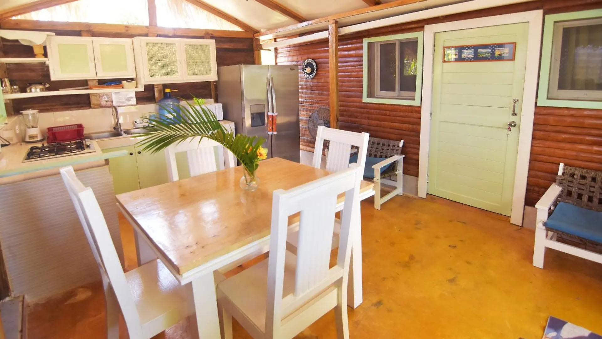 B&B Aparthotel La Isleta 拉斯加勒拉斯